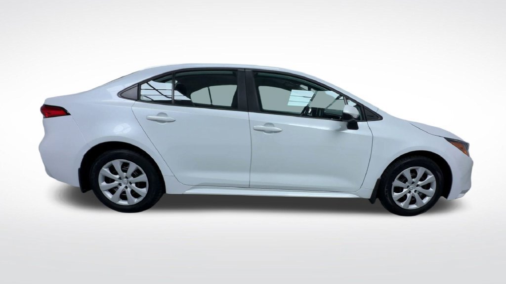 Certified 2024 Toyota Corolla LE FWD image 10