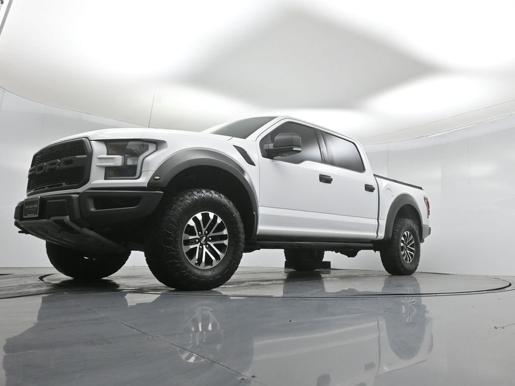 Certified 2020 Ford F150 Raptor w/ Equipment Group 801A Mid image 44