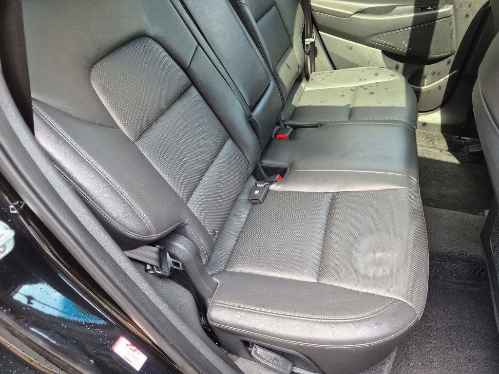 Used 2020 Hyundai Tucson Ultimate w/ Cargo Package AWD/4WD image 27