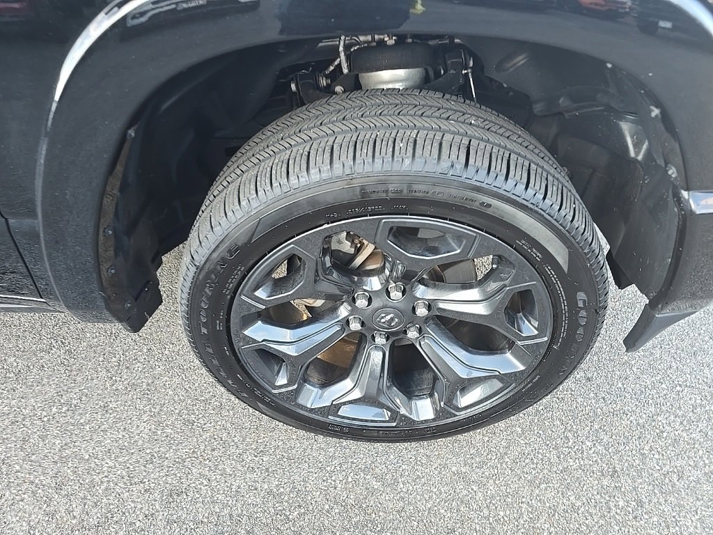 Certified 2023 RAM 1500 Limited image 9