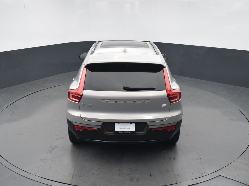 Used 2023 Volvo XC40 Recharge Plus w/ Protection Package Premier AWD/4WD image 43