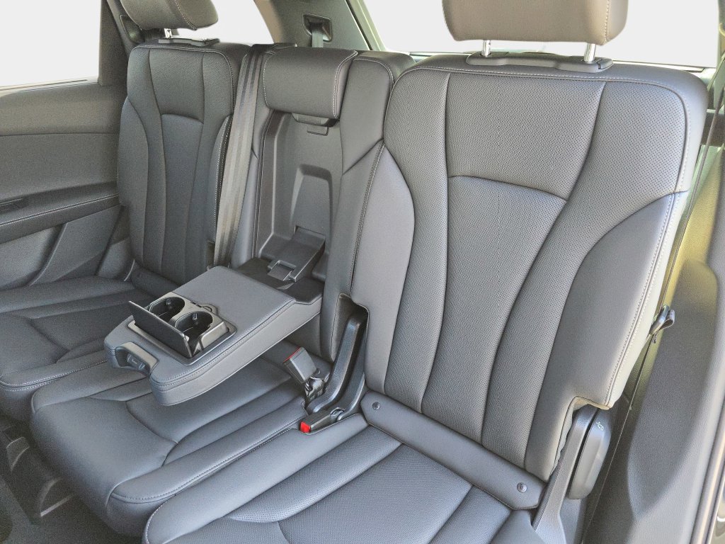 Certified 2026 Audi Q7 3.0T Premium Plus AWD/4WD image 15