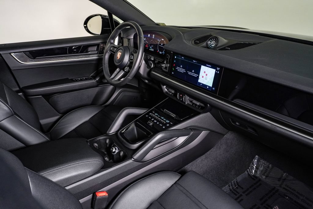 Certified 2026 Porsche Cayenne E-Hybrid Coupe AWD/4WD image 14