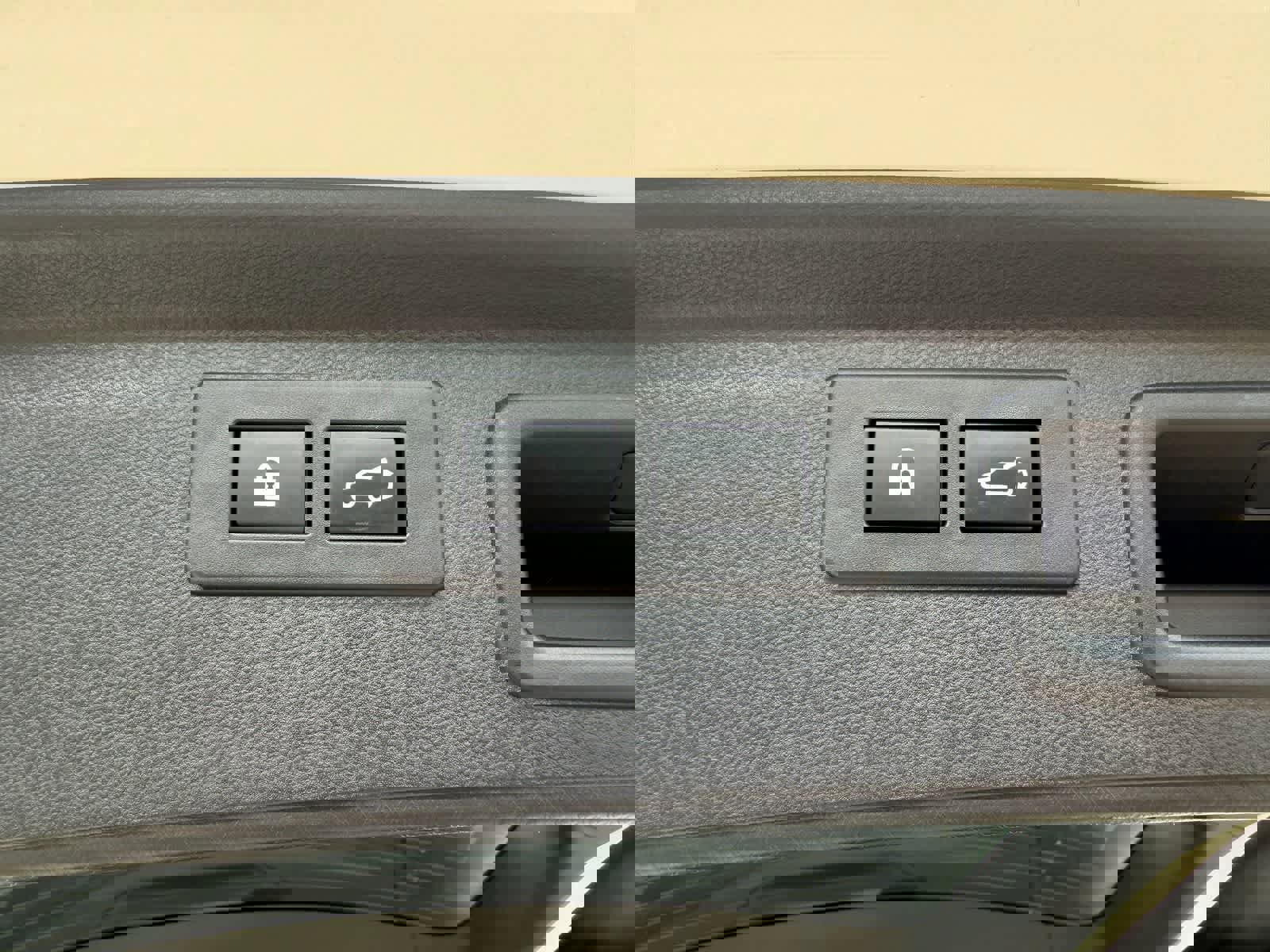 Certified 2024 Subaru Forester Limited image 24