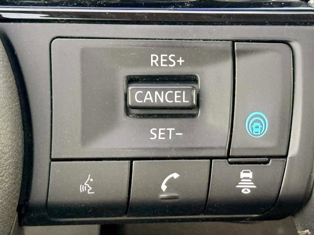 Used 2023 Nissan Rogue SL AWD/4WD image 24