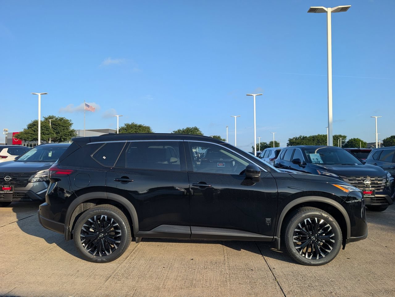 New 2026 Nissan Rogue Dark Armor AWD/4WD image 3