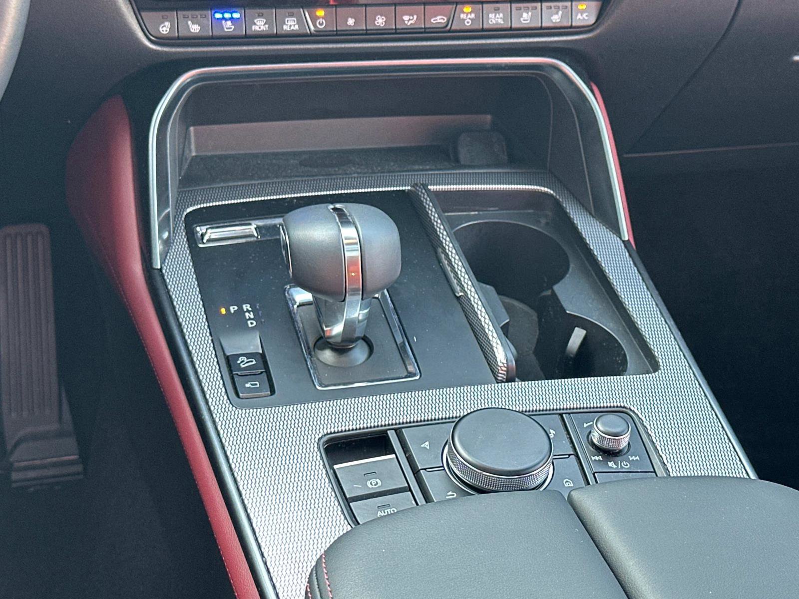 Certified 2025 MAZDA CX-70 3.3 Turbo S w/ Premium Package image 24