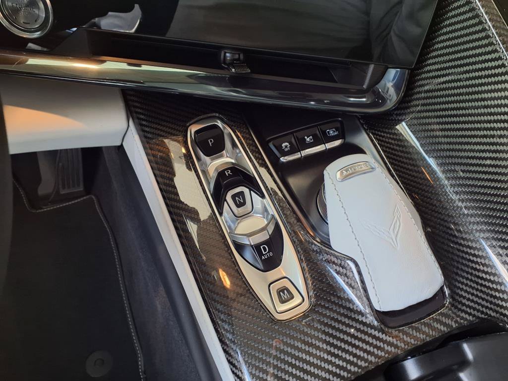 Used 2024 Chevrolet Corvette Z06 RWD image 14