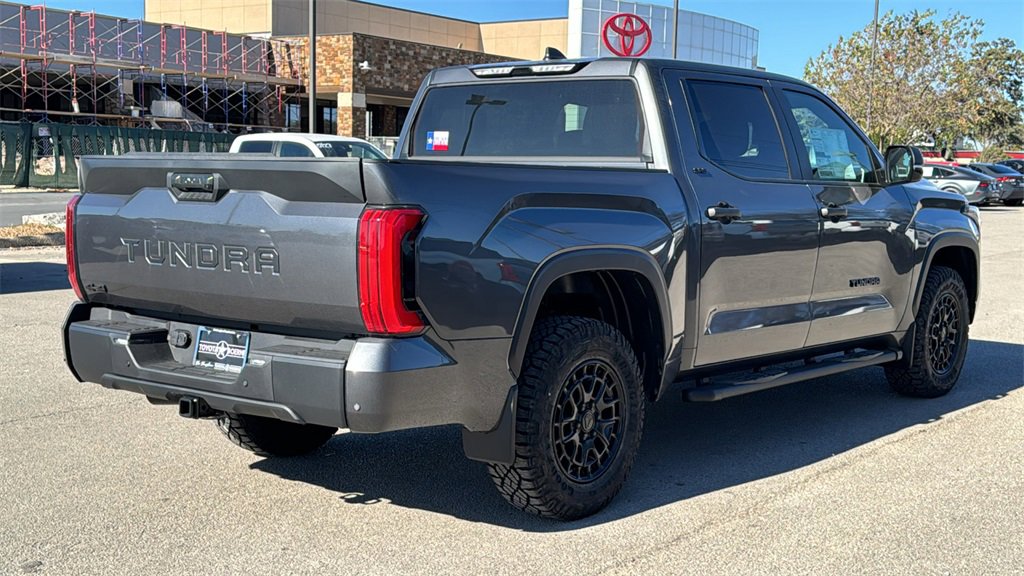 New 2026 Toyota Tundra SR5 image 9