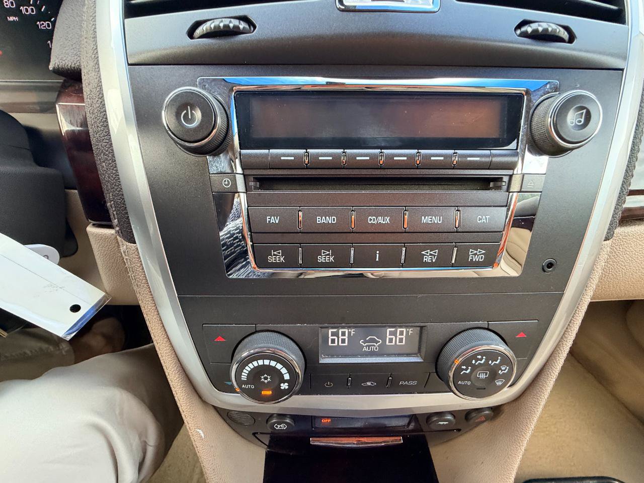 Used 2007 Cadillac SRX RWD image 18