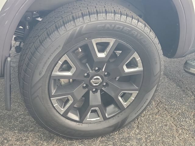 Used 2021 Nissan Titan Platinum Reserve w/ Moonroof Package AWD/4WD image 5