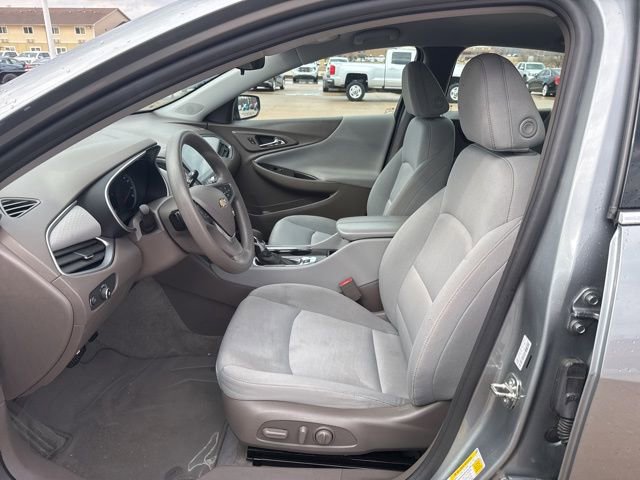 Used 2024 Chevrolet Malibu LT image 12