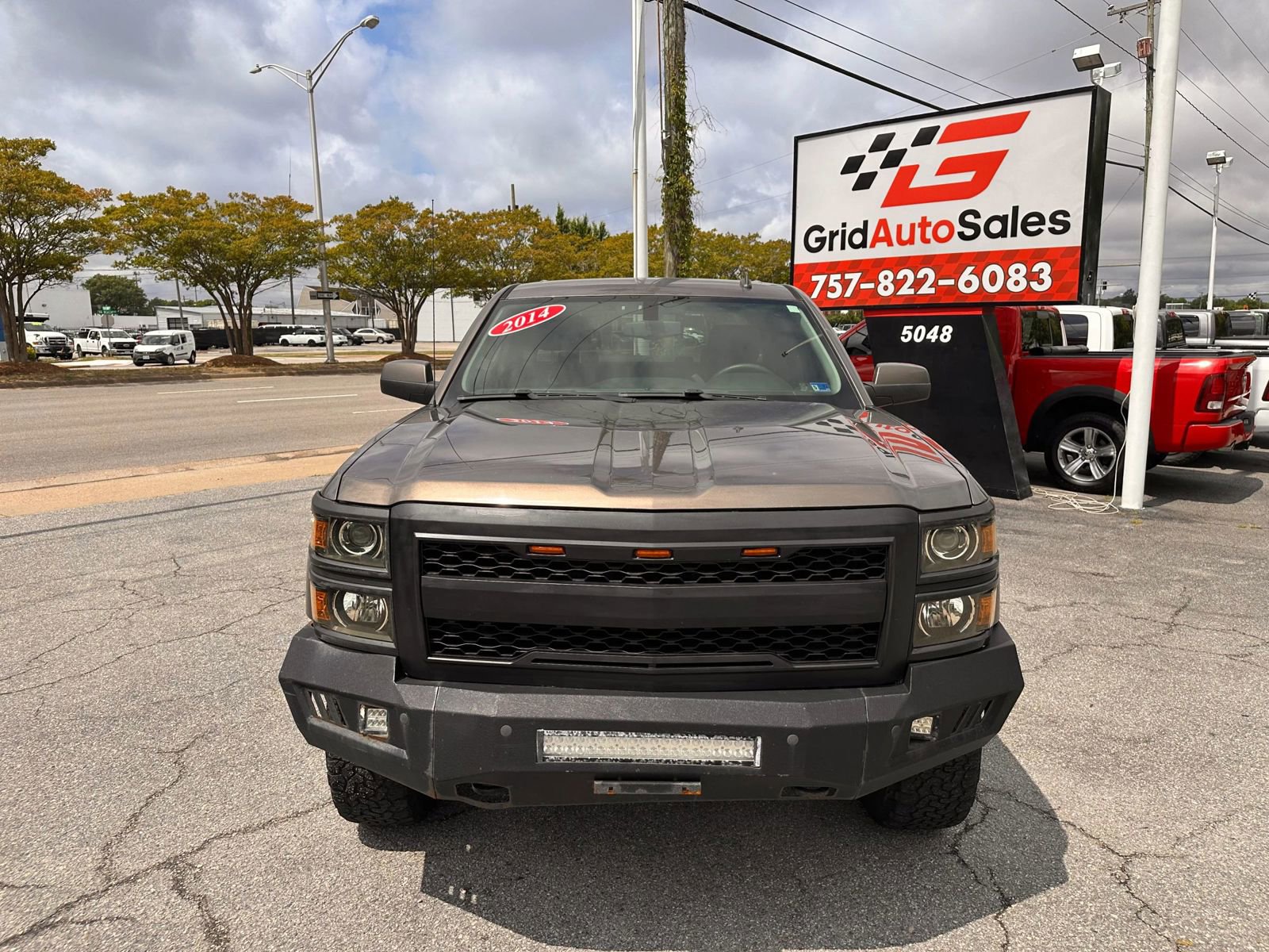 Used 2014 Chevrolet Silverado 1500 LT w/ LT Convenience Package AWD/4WD image 8