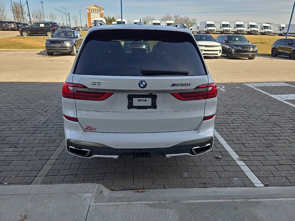 Used 2022 BMW X7 M50i image 6
