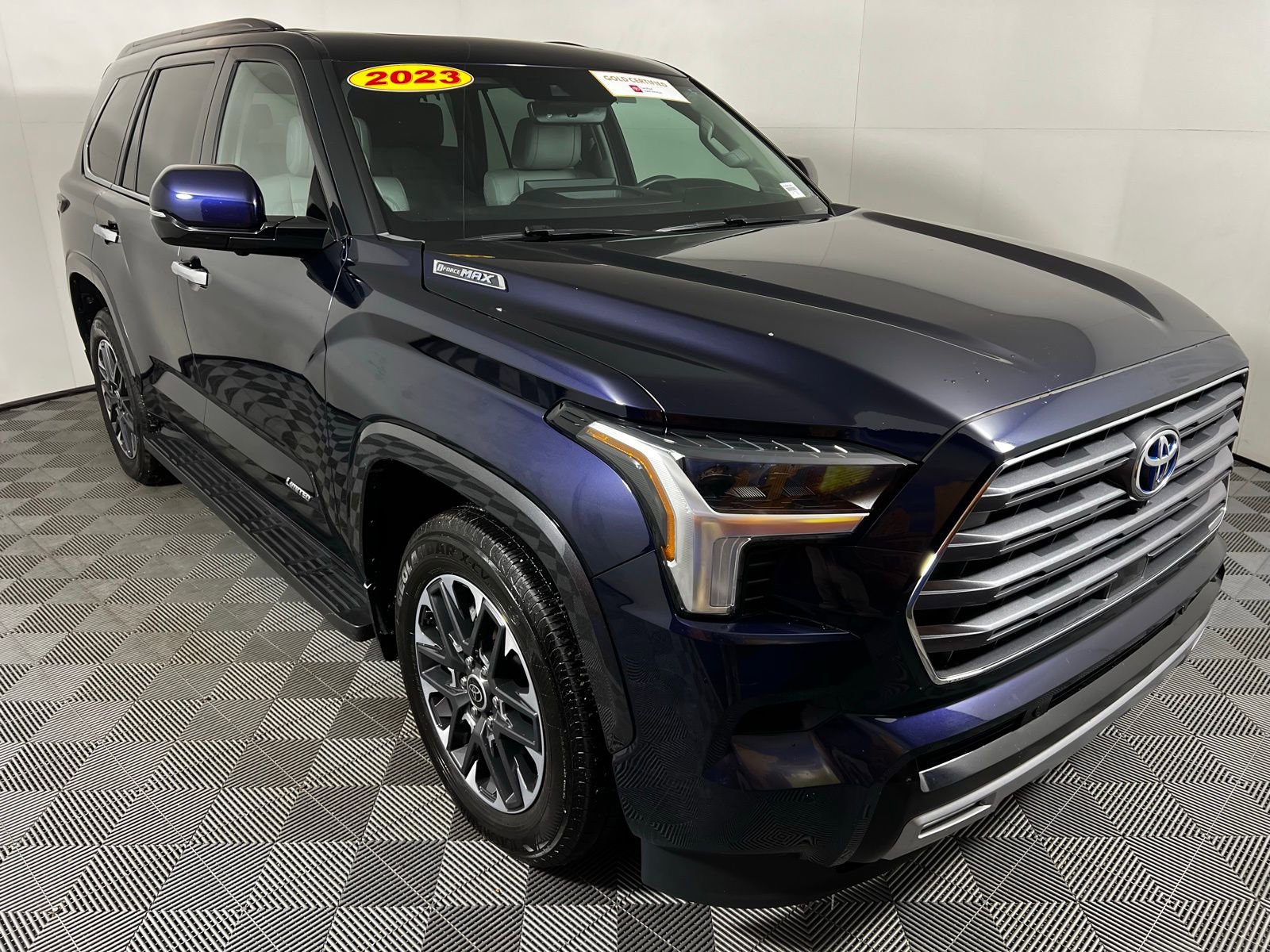 Certified 2023 Toyota Sequoia Limited image 3