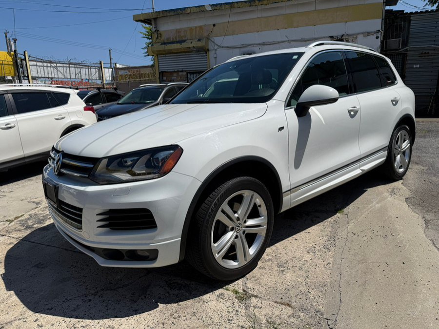 Used 2014 Volkswagen Touareg VR6 AWD/4WD image 3