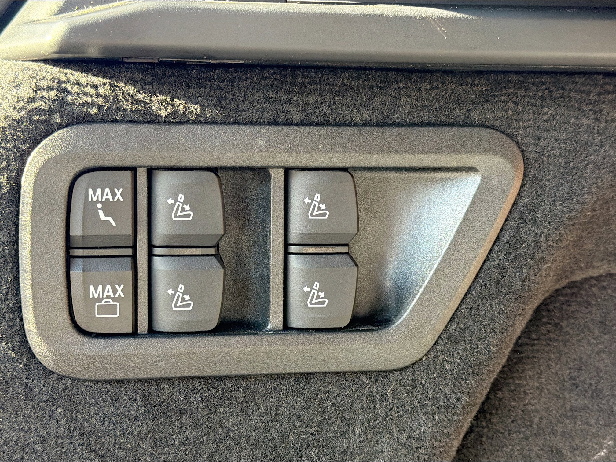 New 2027 BMW X7 xDrive40i AWD/4WD image 12