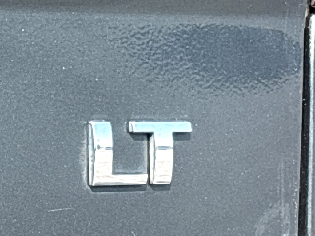 Used 2018 Chevrolet Silverado 1500 LT w/ All Star Edition RWD image 16