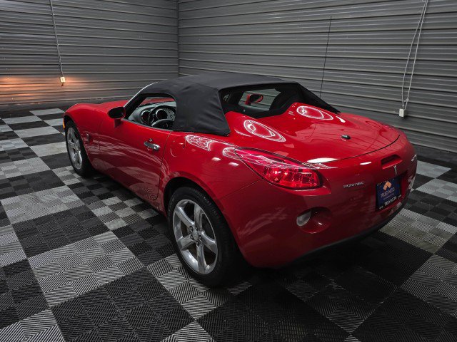 Used 2006 Pontiac Solstice Convertible w/ Premium Package RWD image 13