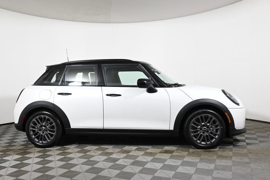 New 2026 MINI Cooper S image 8