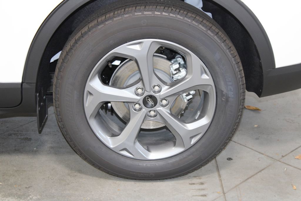 New 2026 Ford Escape ST-Line Select w/ Tech Pack #2 image 17