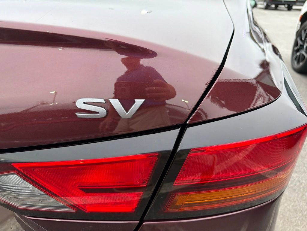 Used 2024 Nissan Altima 2.5 SV FWD image 7