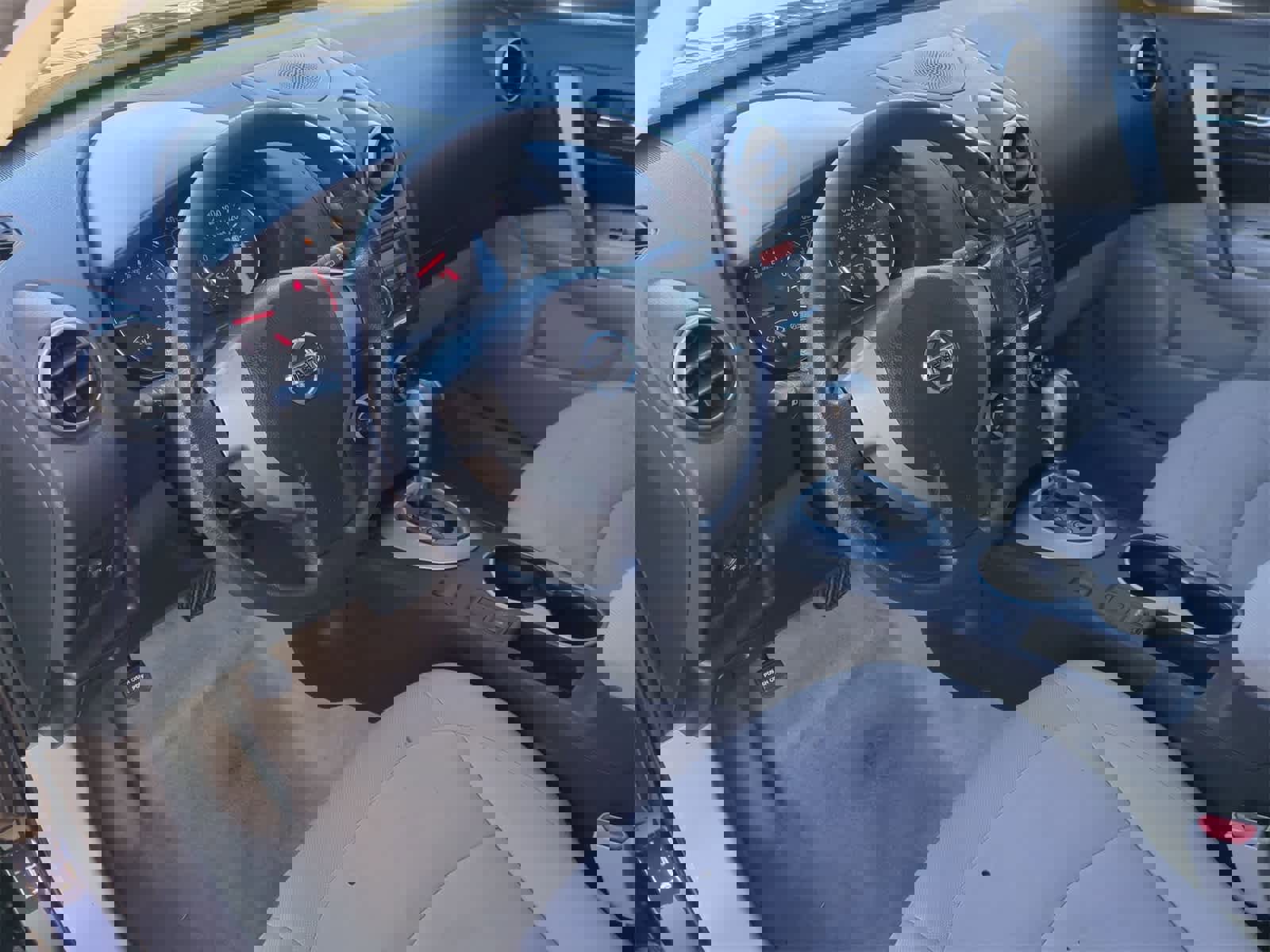 Used 2014 Nissan Rogue S image 10