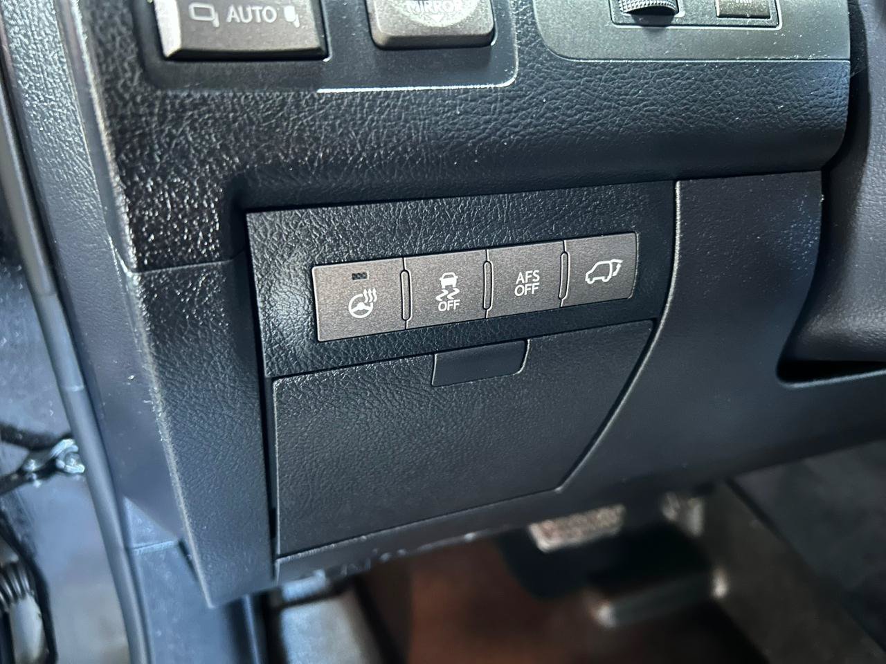 Used 2014 Lexus LX 570 4WD image 13