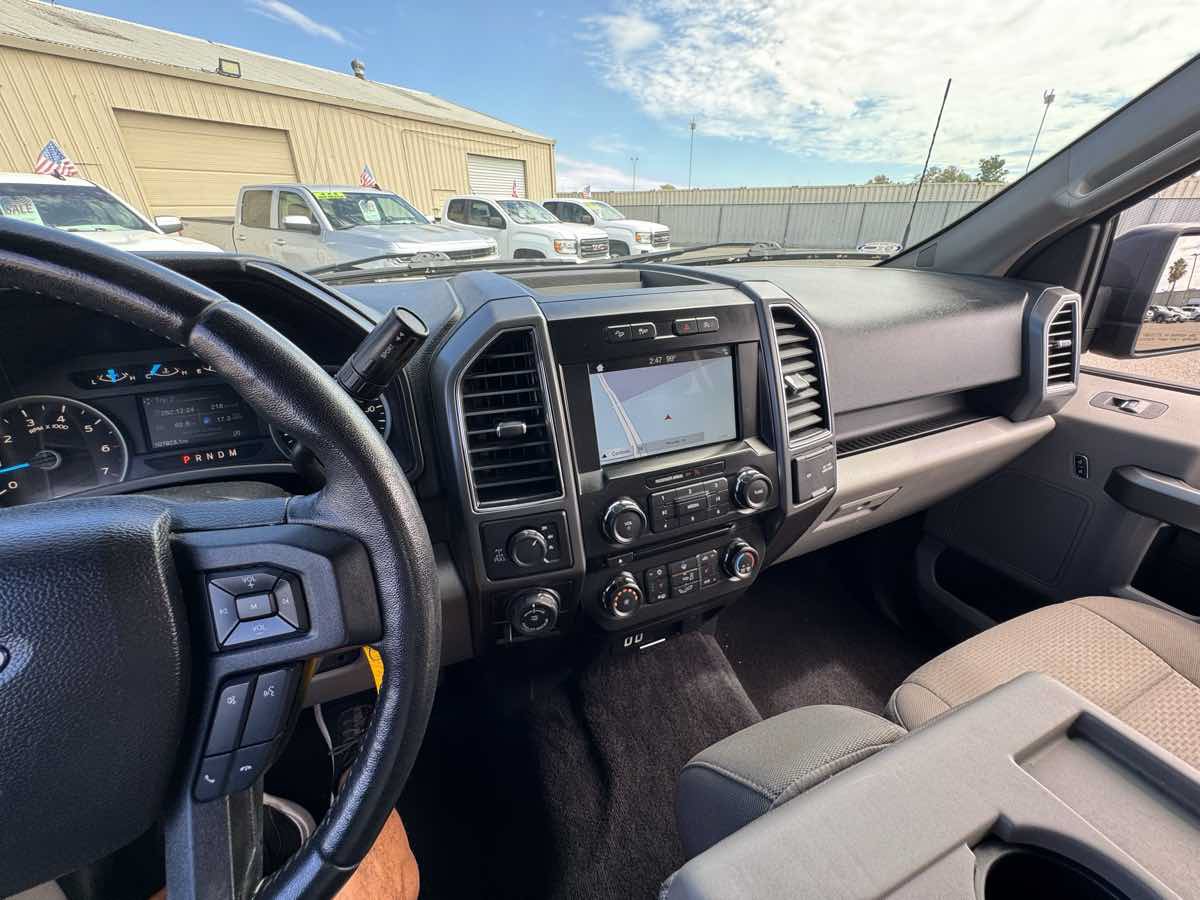 Used 2017 Ford F150 XLT w/ Equipment Group 302A Luxury AWD/4WD image 26