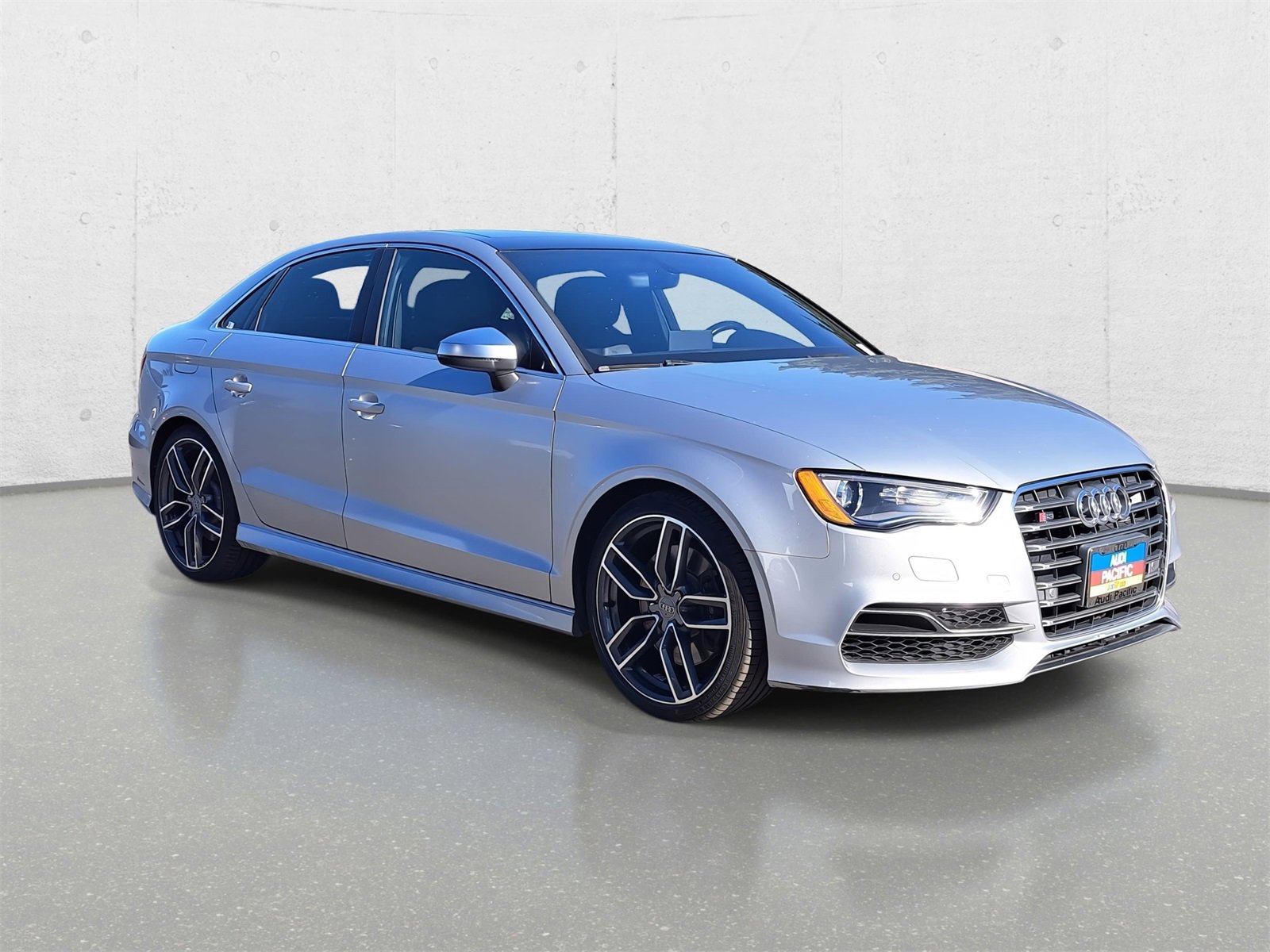 Used 2016 Audi S3 Premium Plus w/ Technology Package image 3