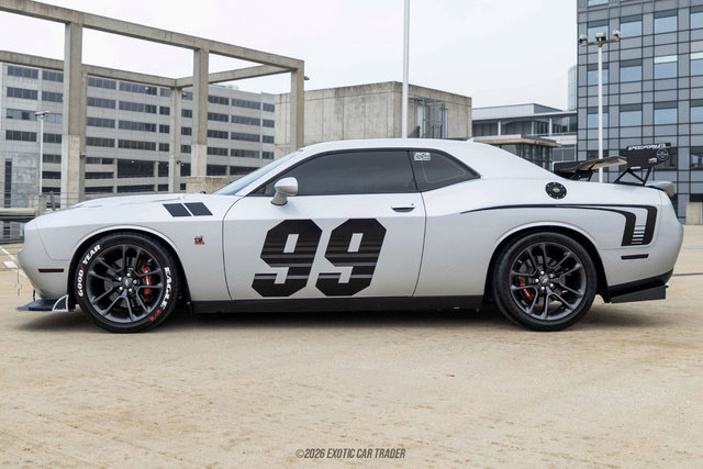 Used 2021 Dodge Challenger R/T Scat Pack RWD image 3