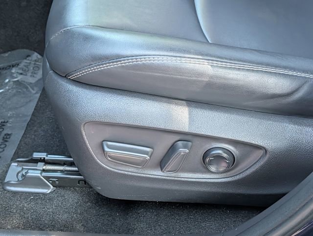 Used 2023 Toyota RAV4 XLE Premium image 25