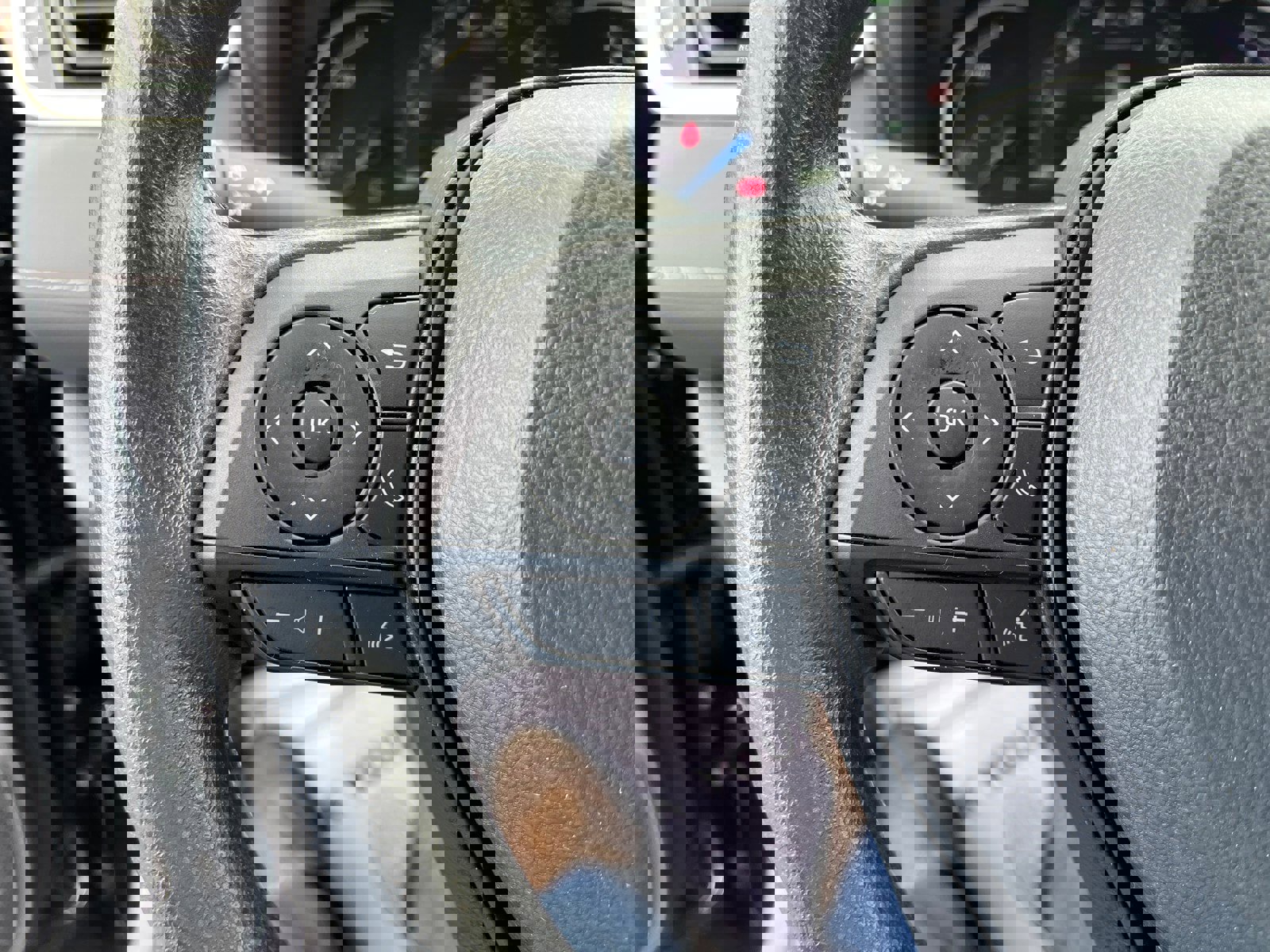 Used 2024 Toyota RAV4 XLE image 14