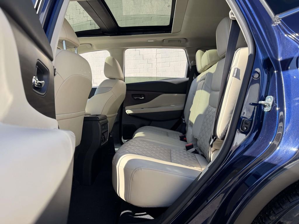 Used 2024 Nissan Murano Platinum w/ Cargo Package image 27