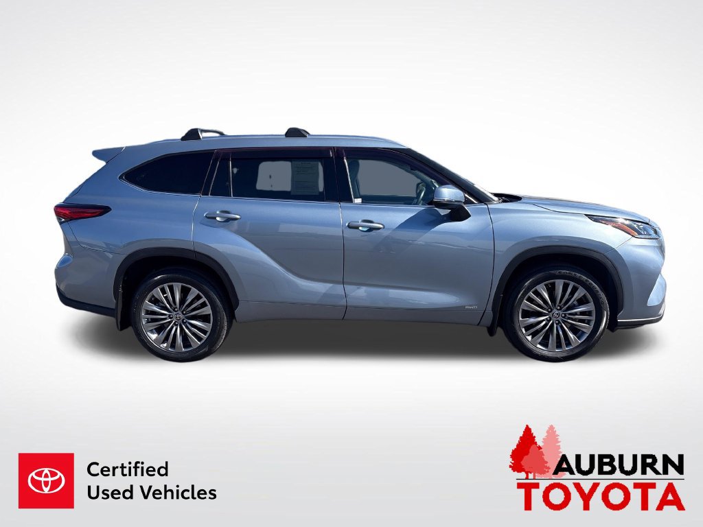 Used 2022 Toyota Highlander Platinum AWD/4WD image 5