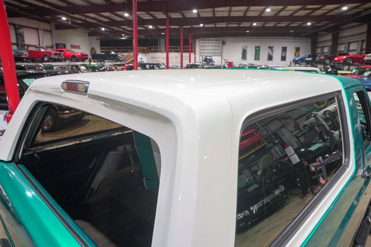 Used 1995 Ford Bronco XLT AWD/4WD image 20