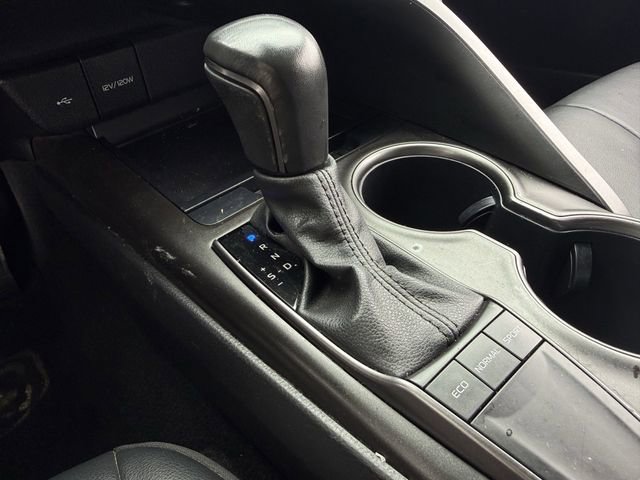 Used 2024 Toyota Camry SE FWD image 19