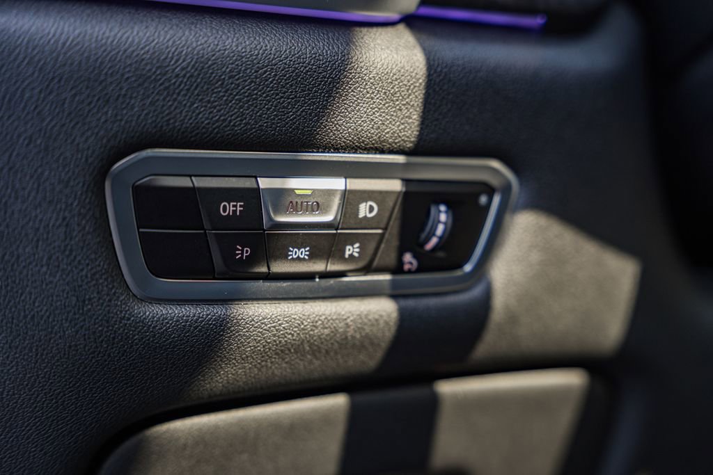 Used 2022 BMW X5 xDrive40i AWD/4WD image 42