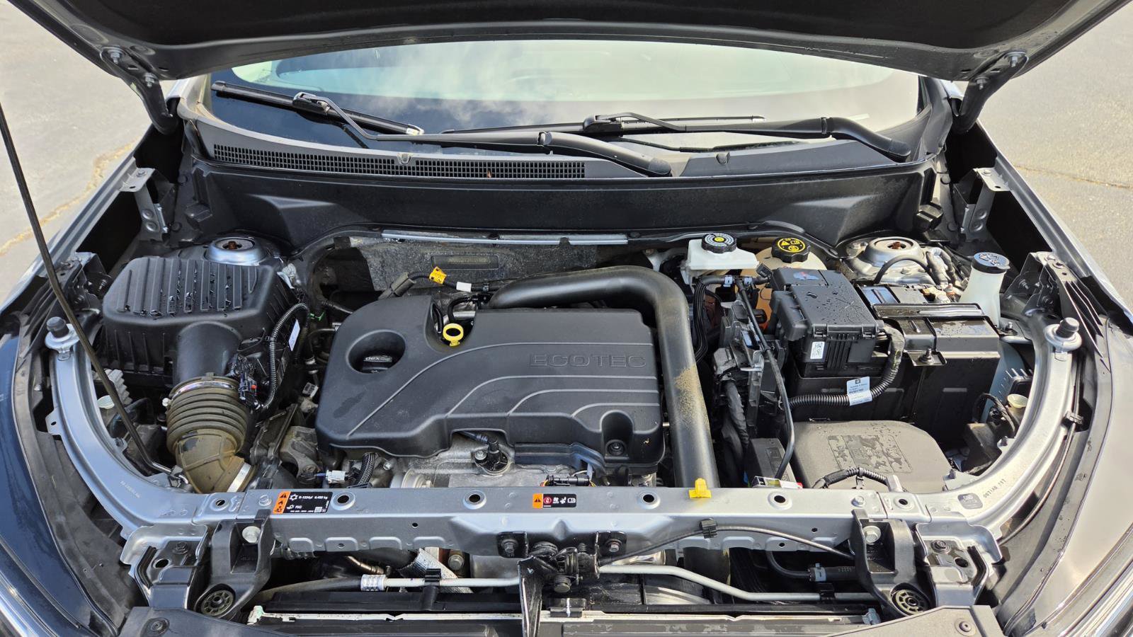 Used 2023 Chevrolet Equinox LT image 12