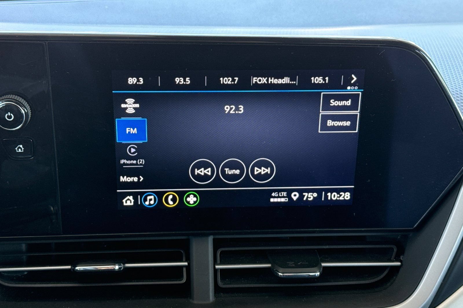 Used 2025 Chevrolet Trax LS FWD image 26
