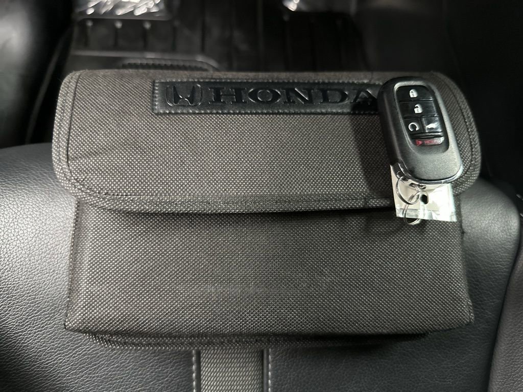 Used 2023 Honda Pilot EX-L image 43