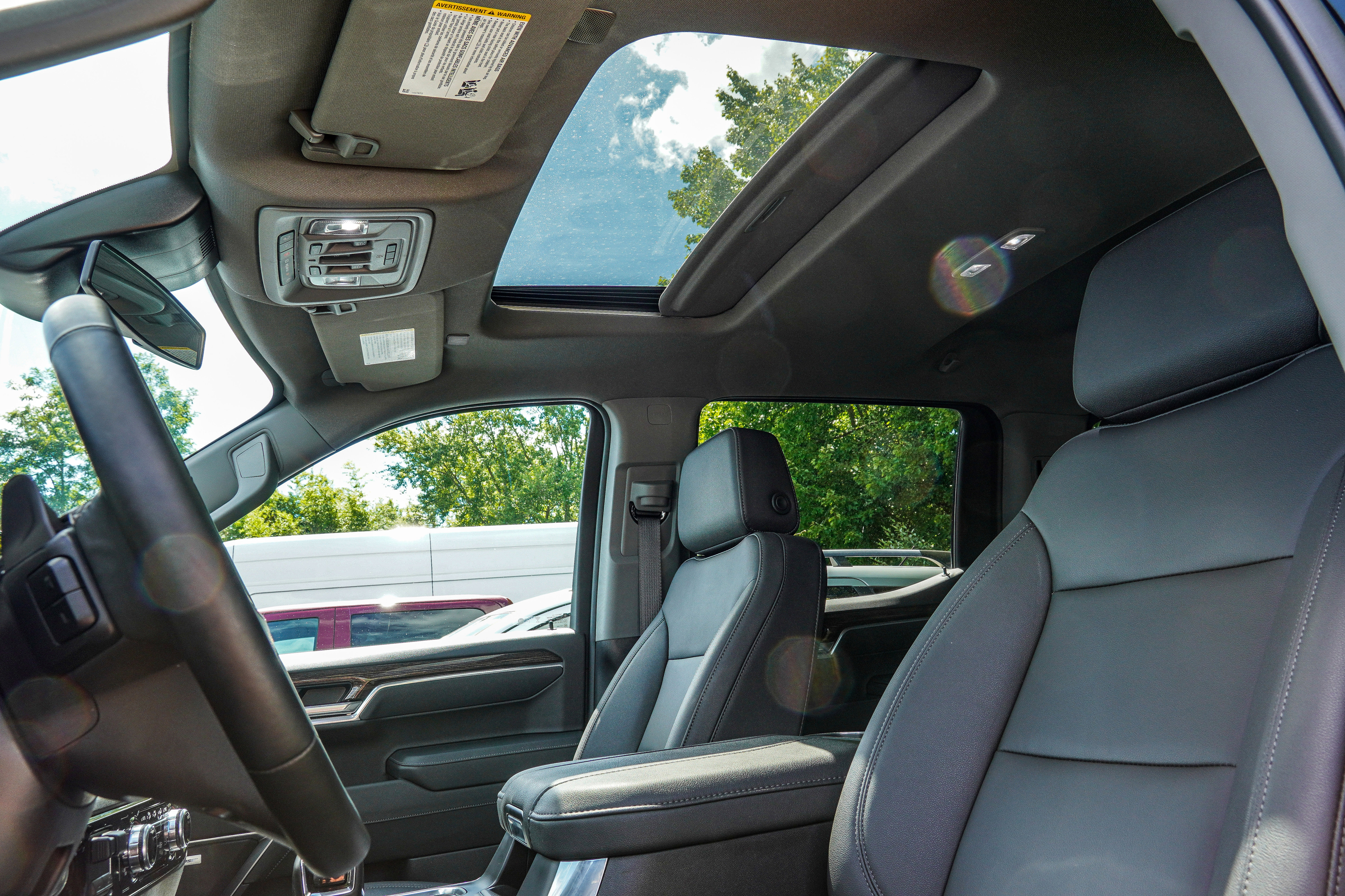 Used 2025 GMC Sierra 1500 Elevation w/ Elevation Premium Package image 20