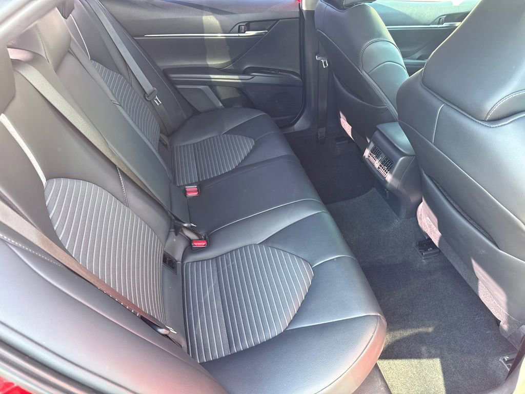 Used 2024 Toyota Camry SE w/ Audio Upgrade Package image 15