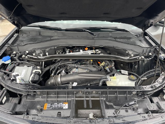 Used 2026 Ford Explorer ST-Line AWD/4WD image 32
