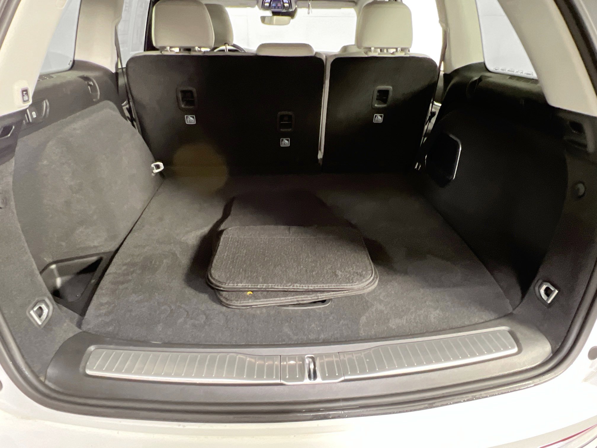 Used 2022 Jeep Grand Cherokee Overland image 26