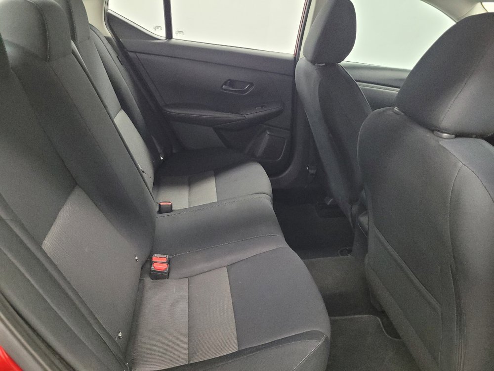 Used 2024 Nissan Sentra SV FWD image 19