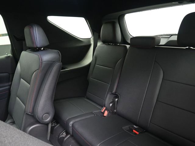 New 2026 Chevrolet Traverse Z71 image 9