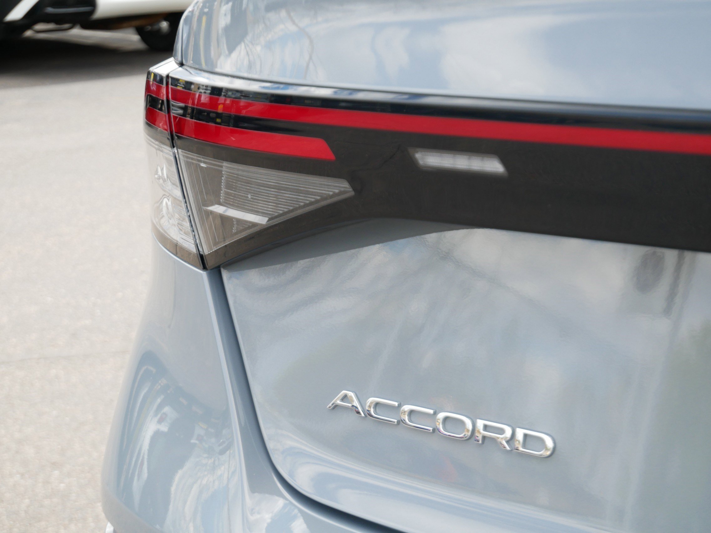 Used 2025 Honda Accord Sport image 16