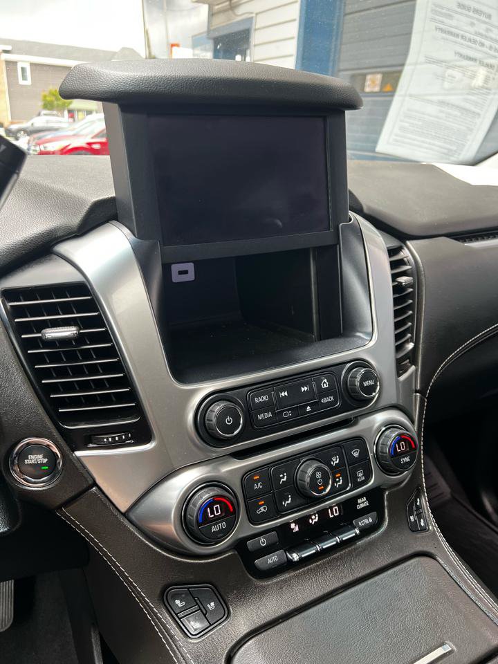 Used 2020 Chevrolet Tahoe Premier AWD/4WD image 29
