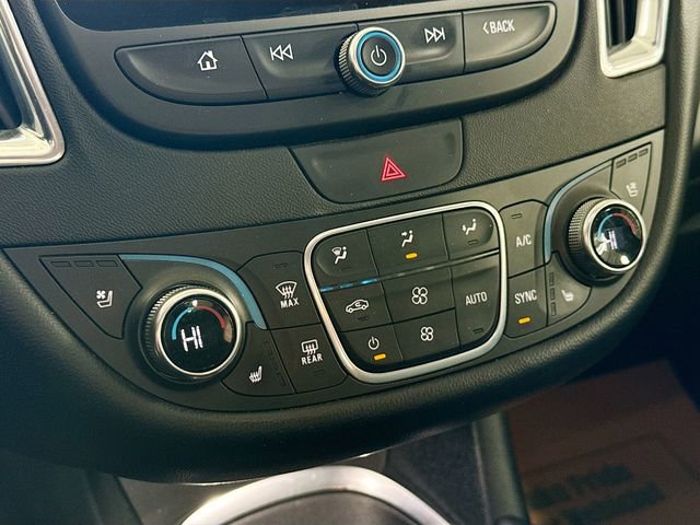 Used 2019 Chevrolet Malibu Premier w/ Sun and Wheel Package image 17